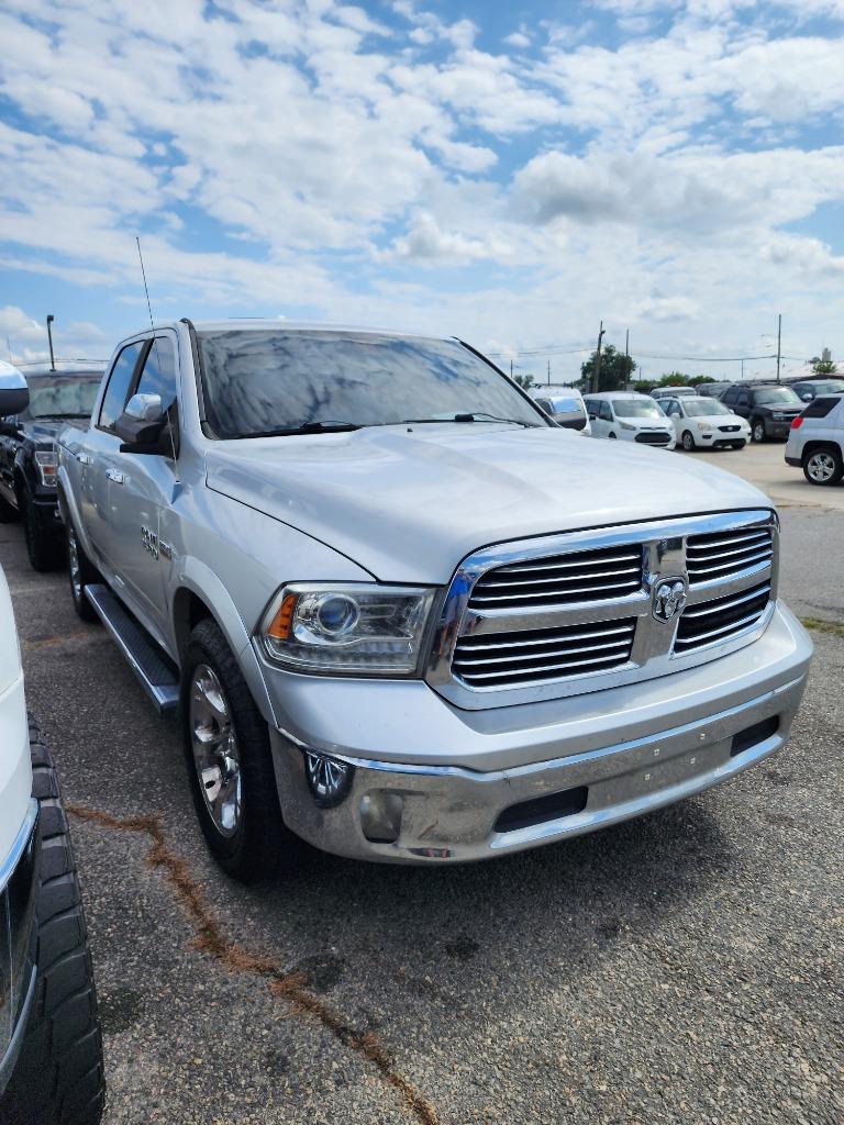 2013 RAM Ram 1500 Pickup Laramie