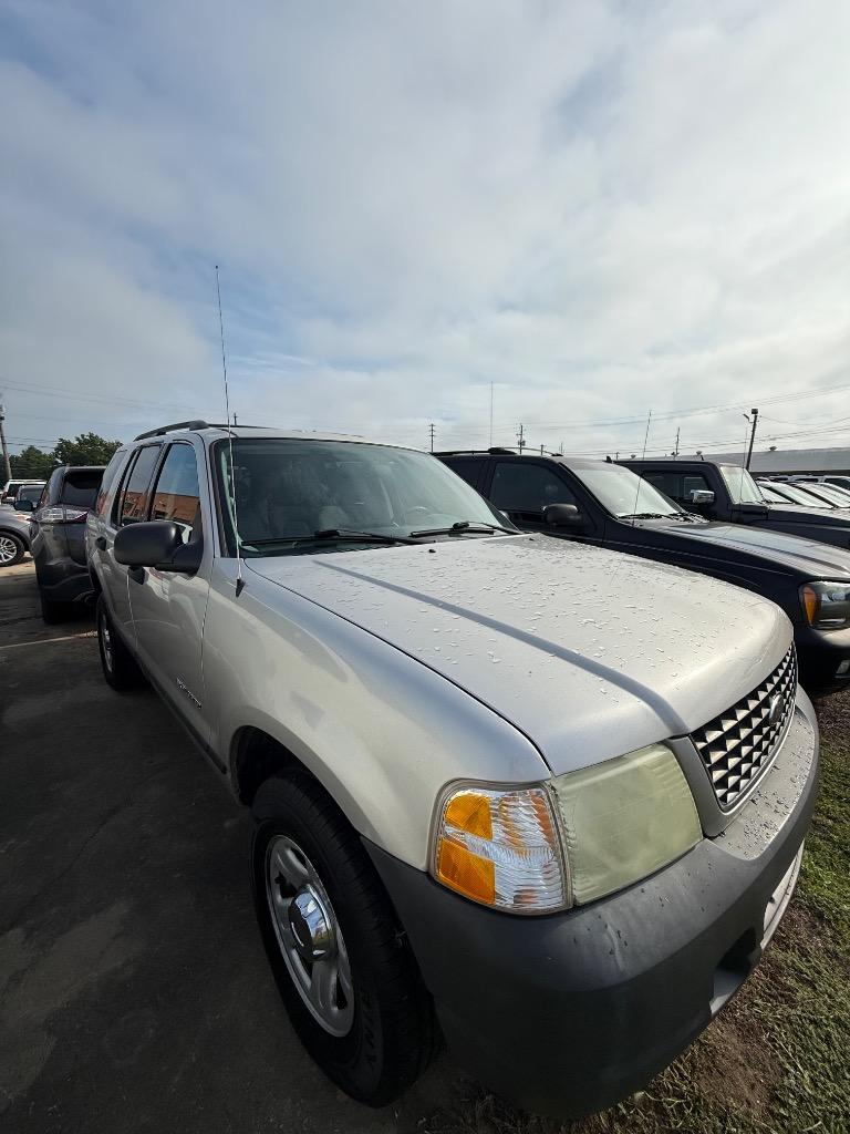2004 Ford Explorer