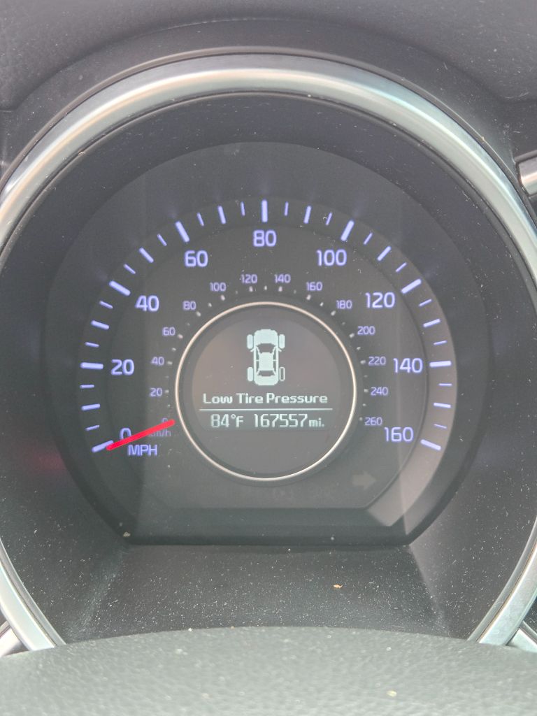 2015 Kia Optima LX - Photo 8